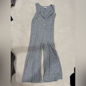 Carly Jean Los Angeles Gray Sleeveless Jumpsuit